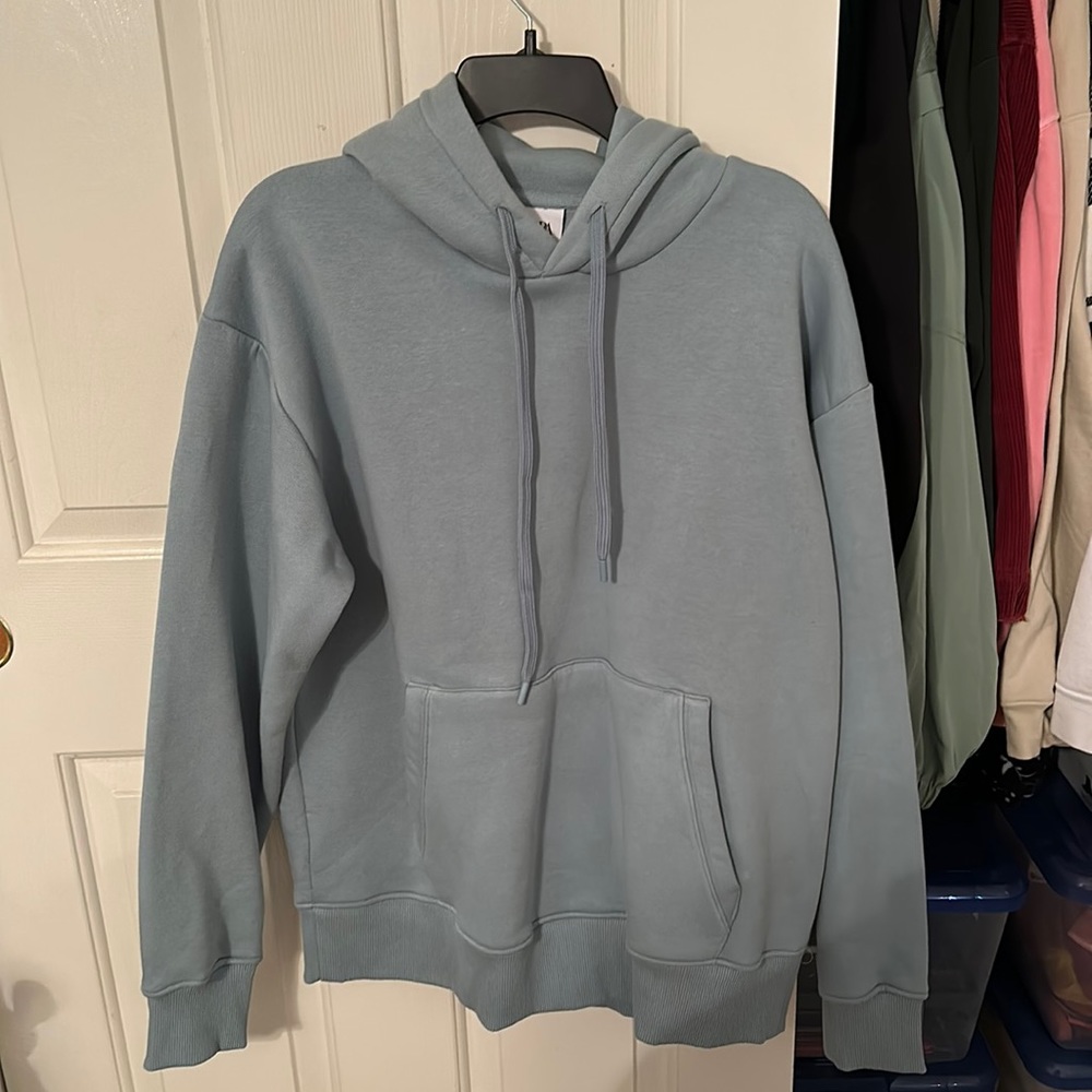 Light blue men’s zara hoodie